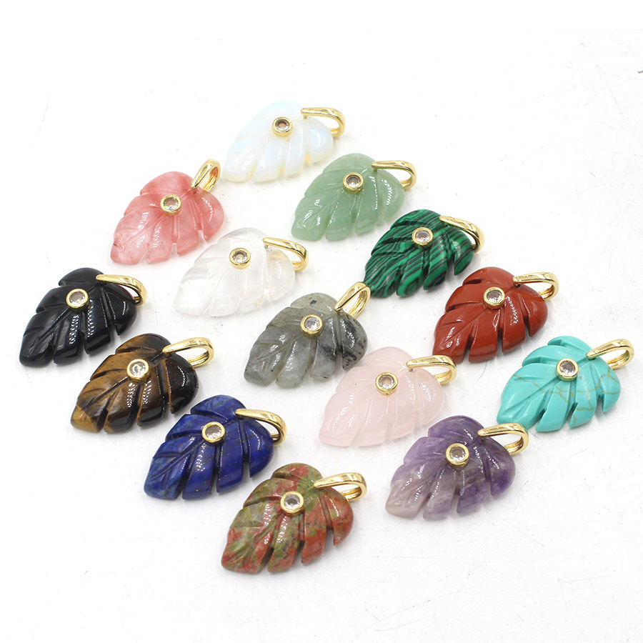 Crystal Pendant Necklace Natural Stone - Ciondolo a Foglia in Cristallo Naturale