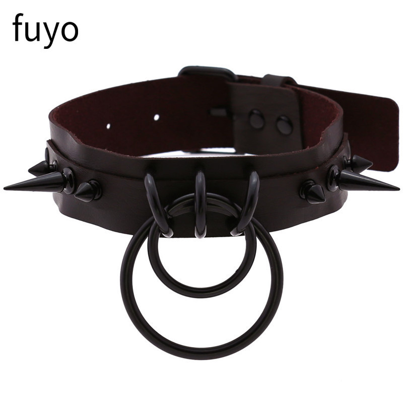 Campane punk Collana girocollo - Goth Punk Spike Choker recensione e prezzo