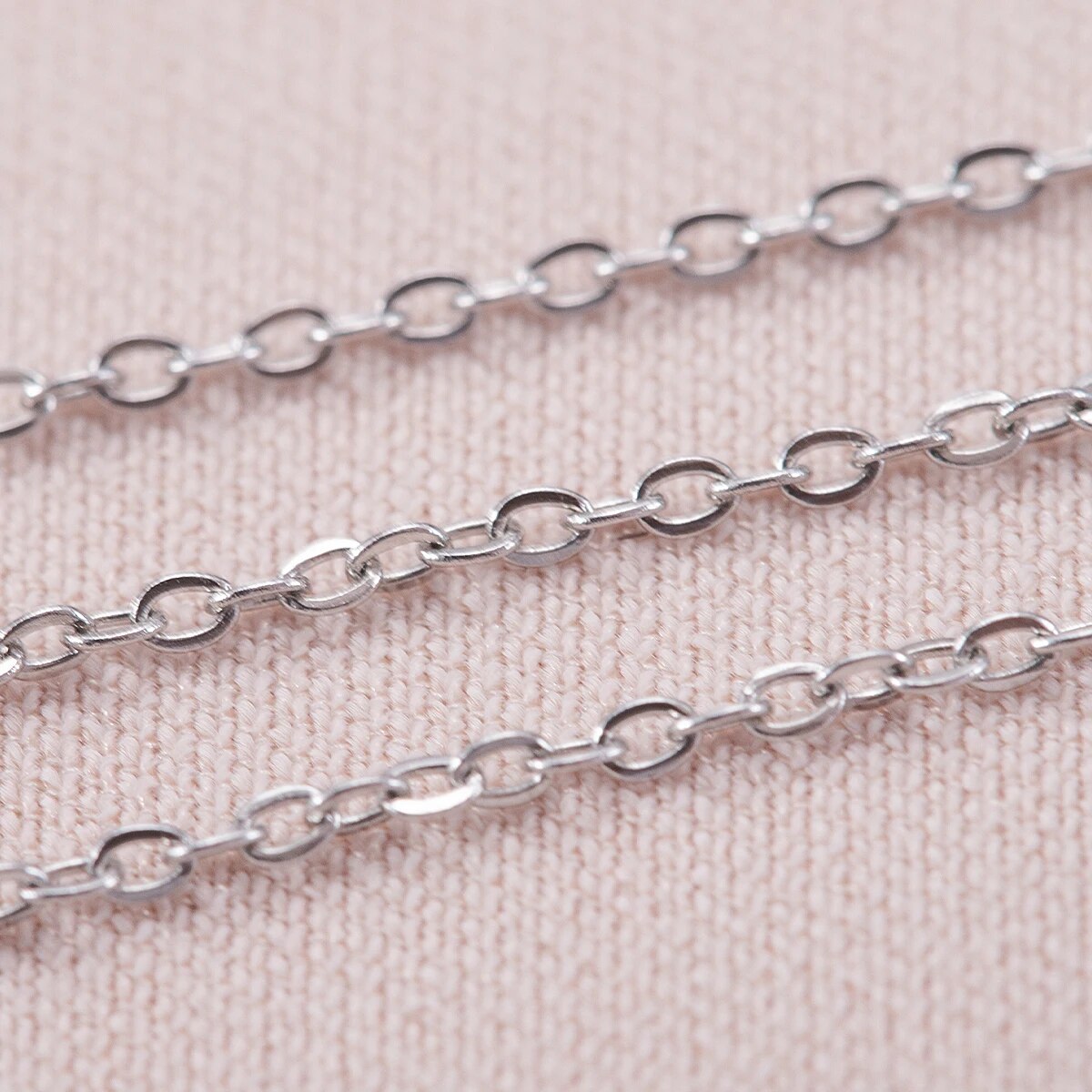 Catene sottili a forma di O in - Body Jewelry recensione e prezzo