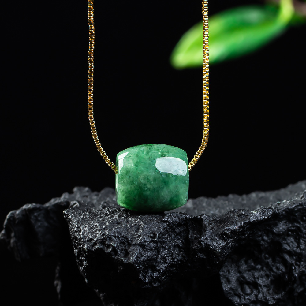Ciondolo con perline di giada  - Necklaces recensione e prezzo