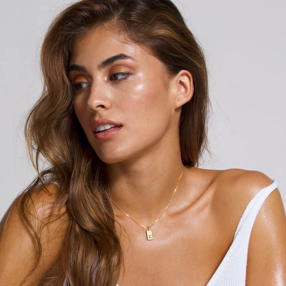 Collane con ciondolo targhetta - Initial Letter Necklace 18K Gold recensione e prezzo
